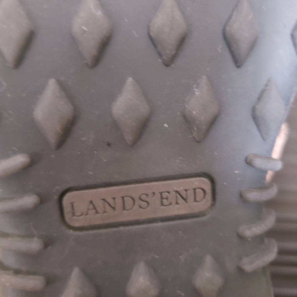 Lands' End - Picture 2 of 7